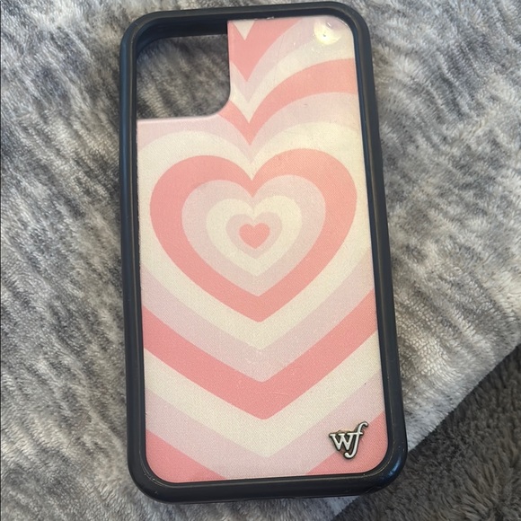 Pink Heart Design iPhone Case - Picture 1 of 1